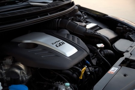 Kia Forte bản hatchback 5 cửa thế hệ mới trình làng - 9 Video chi tiết nội thất xe Kia Forte hatchback 5 cửa thế hệ mới: